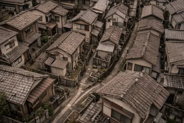 「1戸の住宅なのに土地が5筆」——昭和の分譲地の登記簿を9筆読み解いた実務レポート